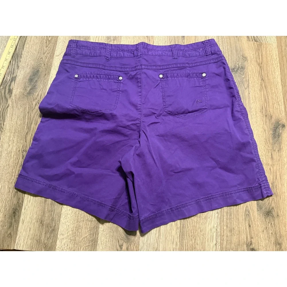 Just My Size Shorts Women Size 20W Purple Crown Jewel Pockets Stretch Casual